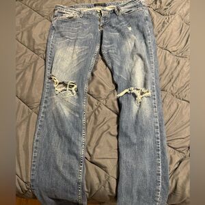 Womens too super low Levi’s
